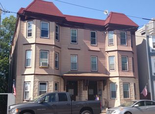 910 East Broadway, South Boston, MA 02127