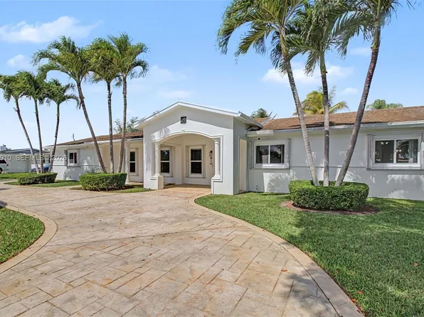 8241 SW 146th St, Palmetto Bay, FL 33158