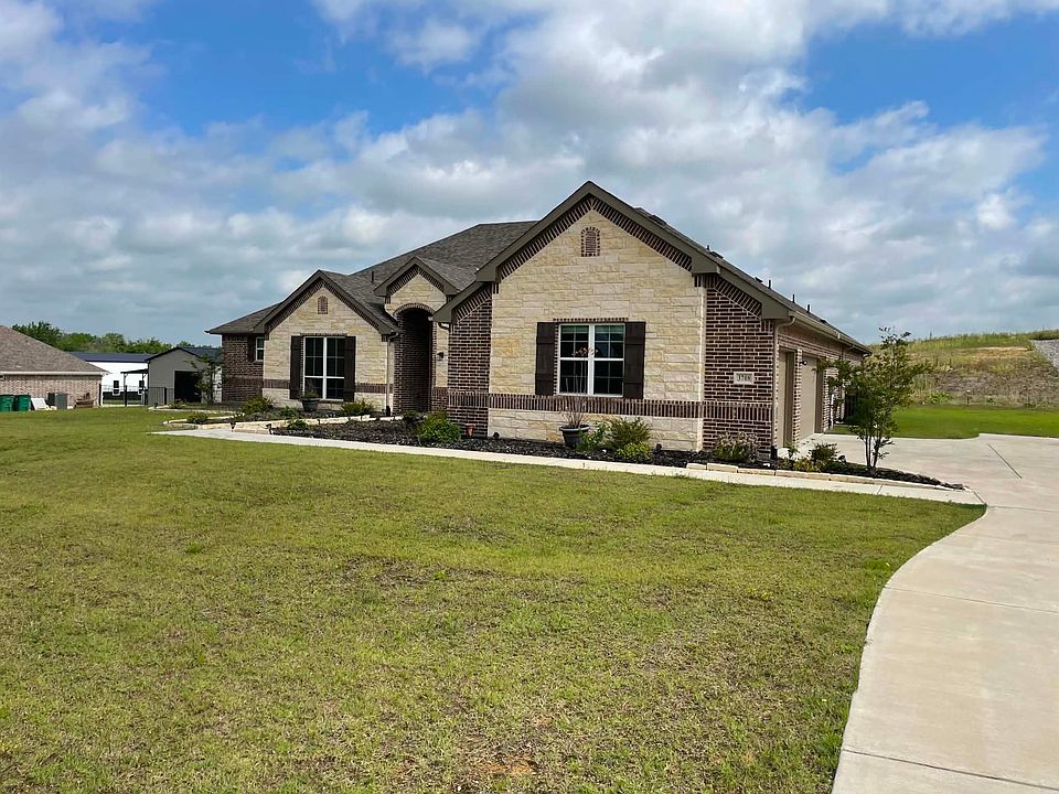 1st image of 3708 Horseshoe Dr
