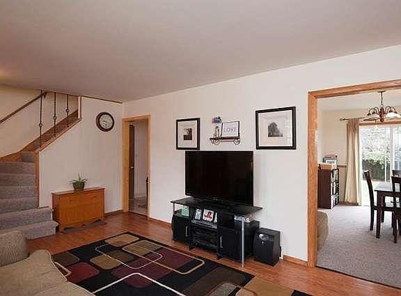 4th image of 1558 N Lakeview Ave