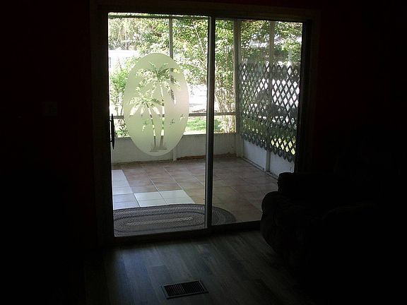 5th image of 53 Windward Ct