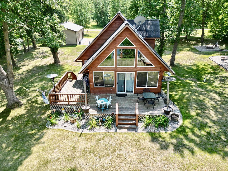 1st image of 50669 Willow Creek Dr