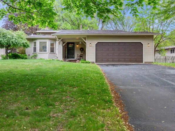 12241 Unity St NW, Coon Rapids, MN 55448