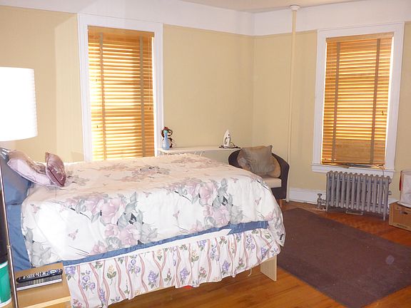 2nd image of 83-64 Talbot St #5E