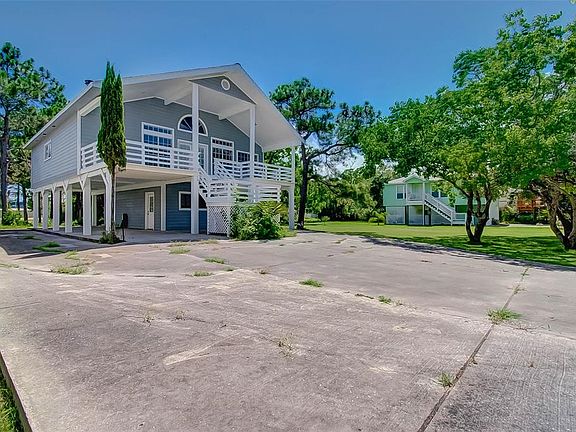 4th image of 2507 Cliff Dr