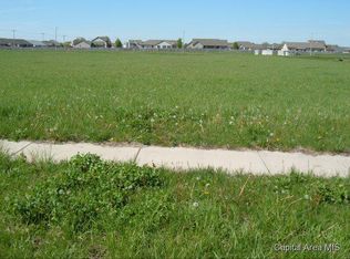 3601 Mitchell Dr, Springfield, IL 62711