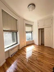 Rented by Silver Line Realty Group NY LLC