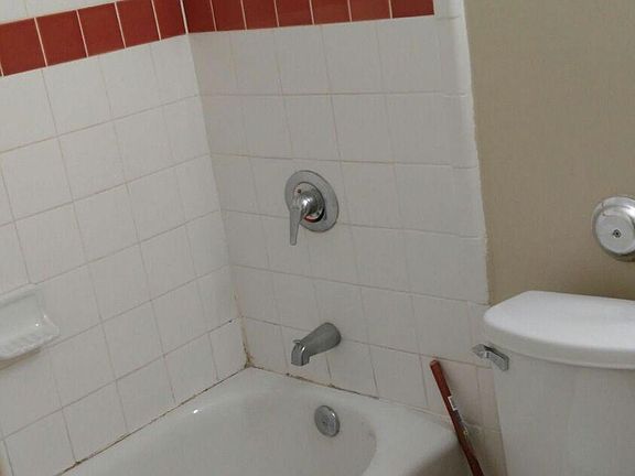 3rd image of 16030 NE 19th Ct APT 302