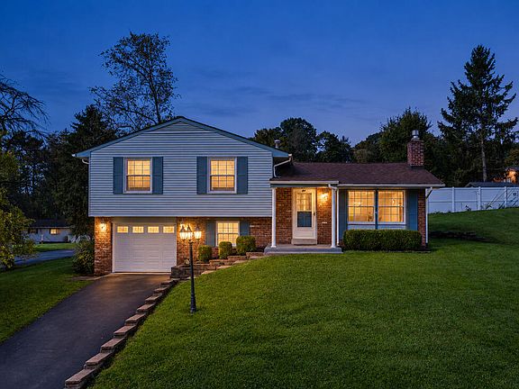 2nd image of 40 Kelly Dr.
