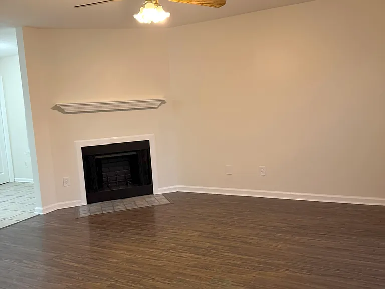 6797 The Willows Cv — Photo 4