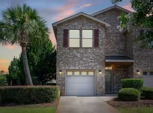 8856 Brown Pelican Cir, Navarre, FL 32566