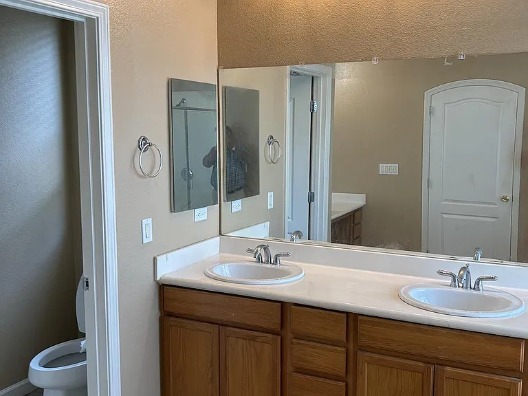 3902 Hidden Grove Ln — Photo 23