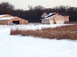 40183 Keystone Ave, North Branch, MN 55056