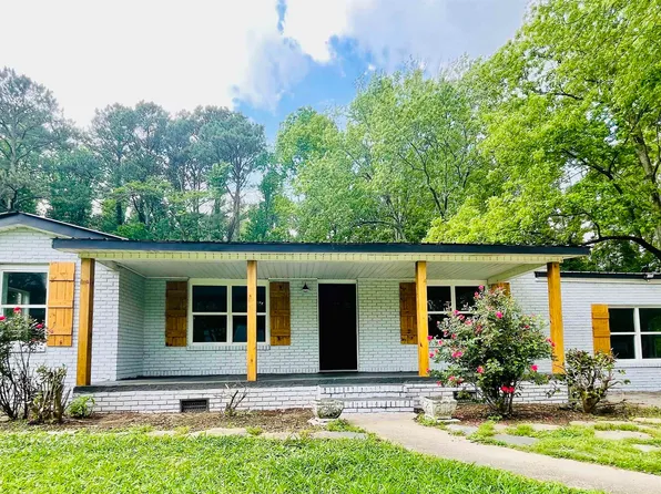 1107 McVille Rd, Boaz, AL 35957