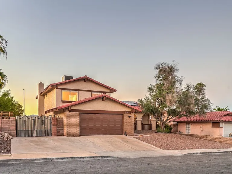 5198 Hibbetts Dr — Photo 6