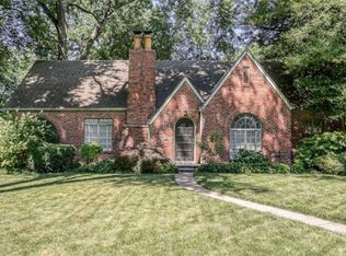 5506 Canterbury Rd, Fairway, KS 66205