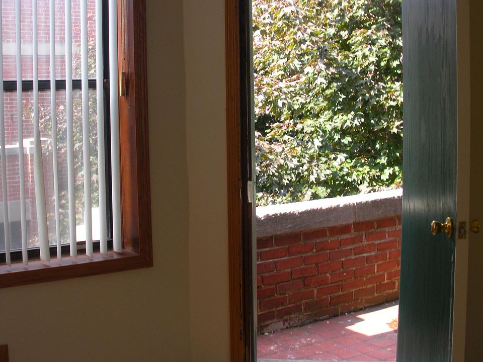 1st image of 6106 S Dorchester Ave APT 2E