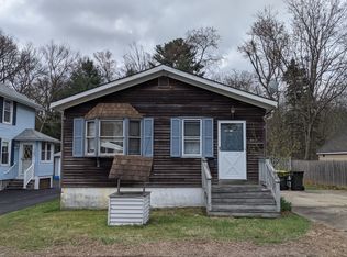 90 Elbow St, Bellingham, MA 02019