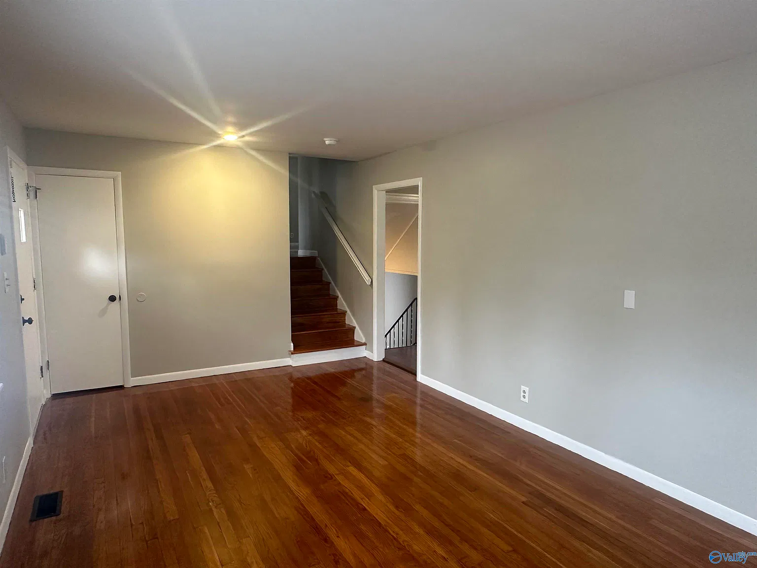 3 bed, 2.0 bath, 1514 sqft, $1,450 — Photo 4