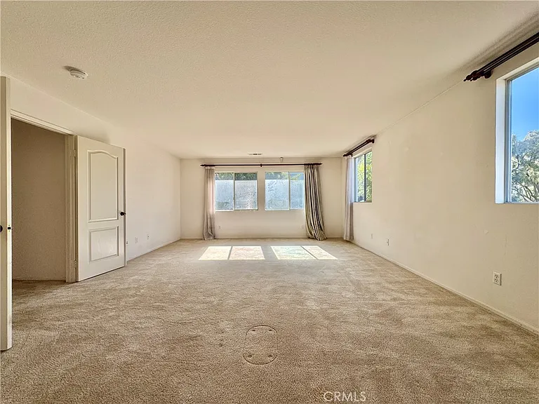 16612 China Berry Ct — Photo 28