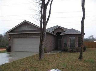 9341 Livingstone Ln, Mobile, AL 36695