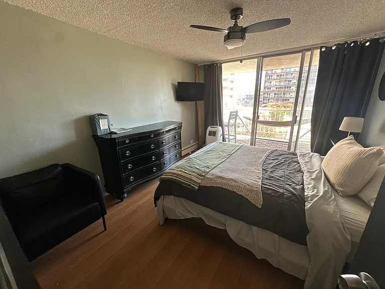 4800 E Hale Pkwy — Photo 6