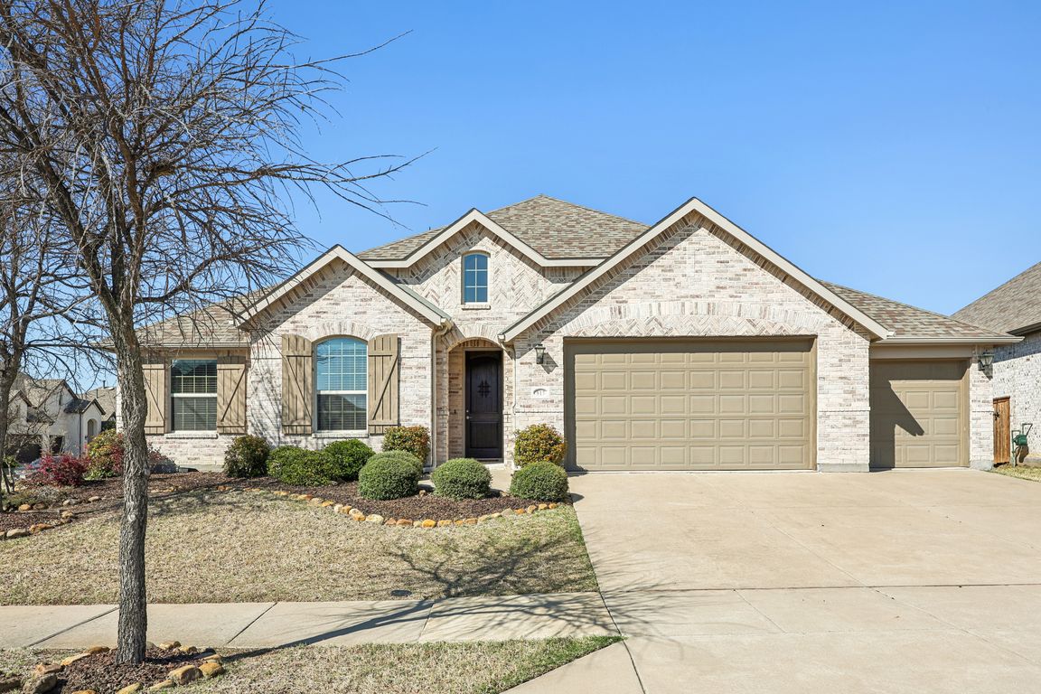 Overton Ave-S0903-001