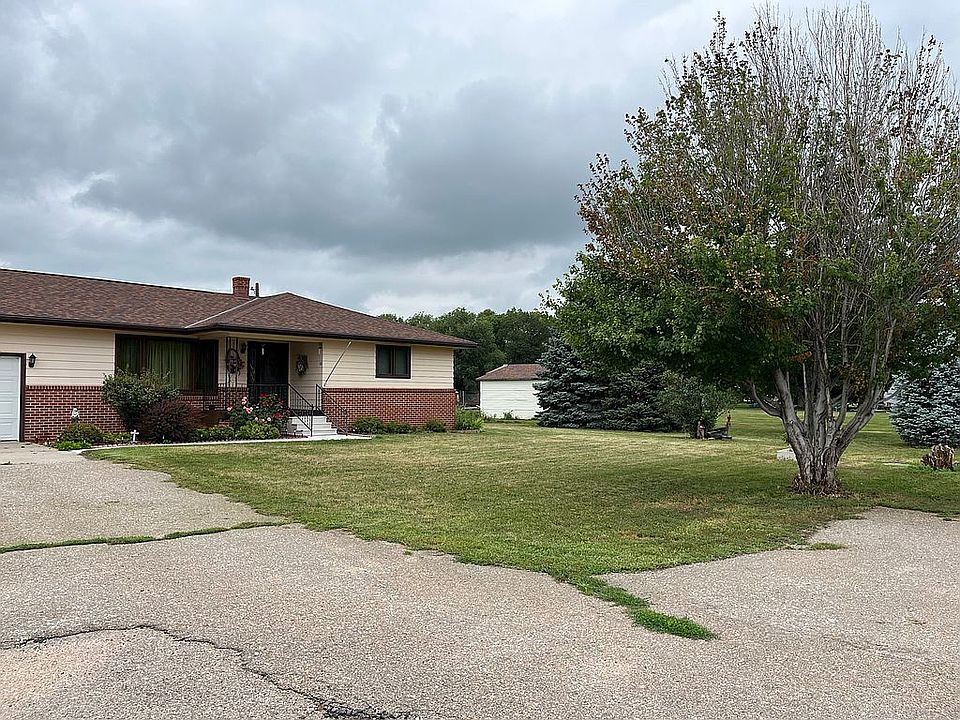 914 7th St, Fullerton, NE 68638 Zillow