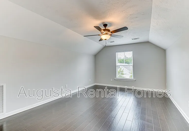 5107 Heathbrook Dr — Photo 28