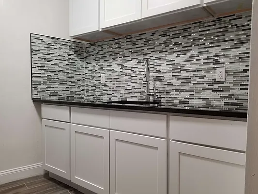 Rented by Bruma Realty LLC | media 2