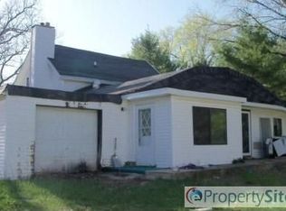 204 Airport Dr, Friendship, WI 53934