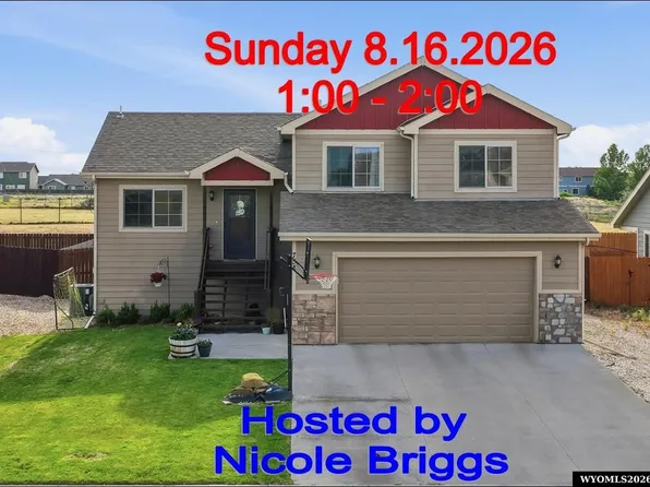 758 Whipsaw Dr, Evansville, WY 82636