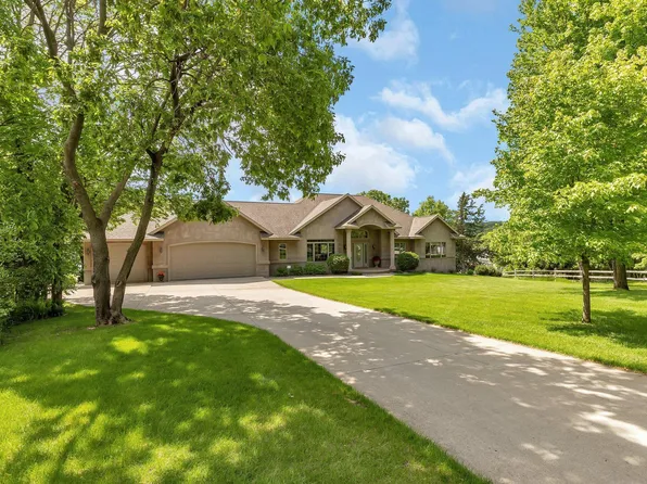 20922 Big Lake Rd, Richmond, MN 56368