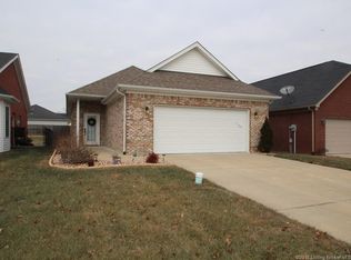 3905 Franklin St, New Albany, IN 47150