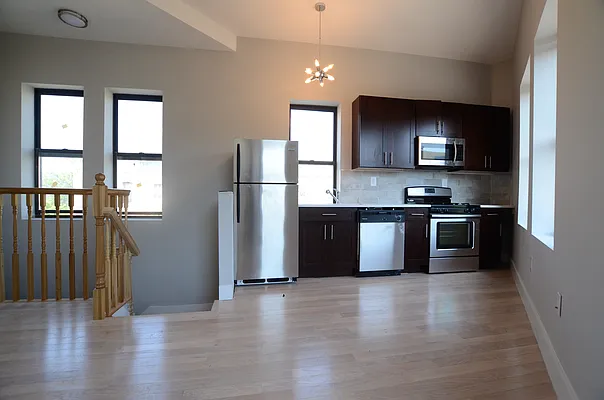 Rented by Miron Realty Group | media 13