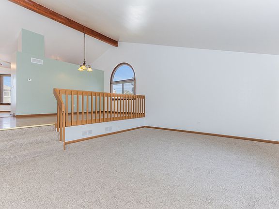 2nd image of 22516 Crescent Way