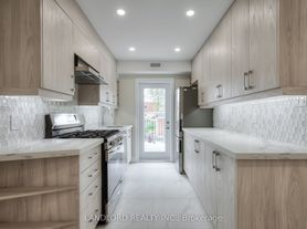 36 Yore Rd, Toronto, ON