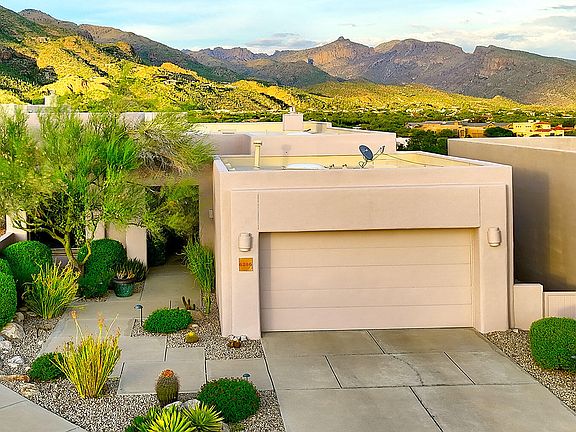 2nd image of 6286 N Ventana View Pl