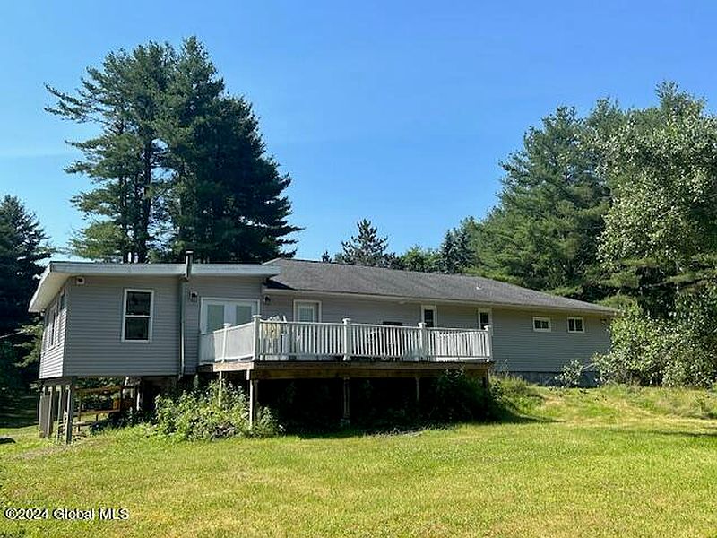 2nd image of 56 Log Woods Road