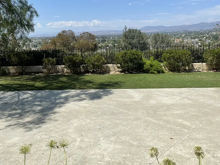 25151 Luna Bonita Dr — Photo 6