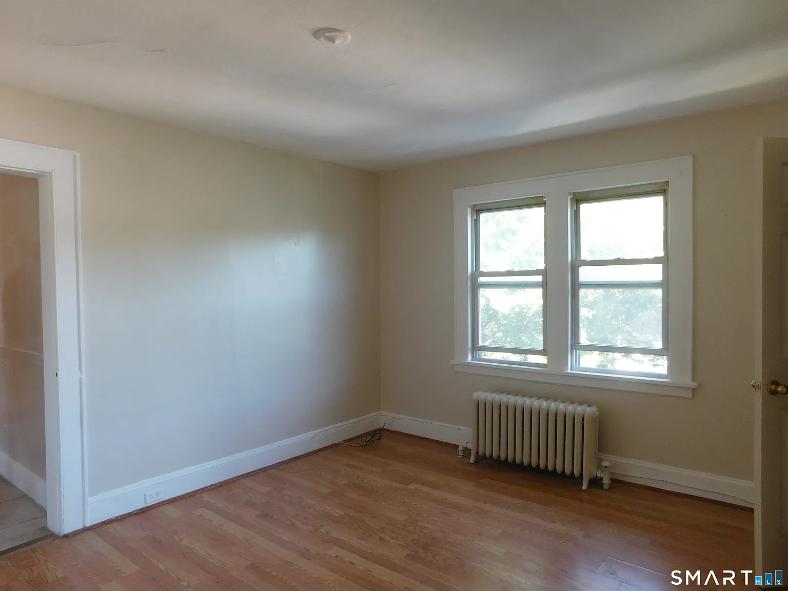 2 bed, 1.0 bath, 1000 sqft, $1,800 — Photo 2