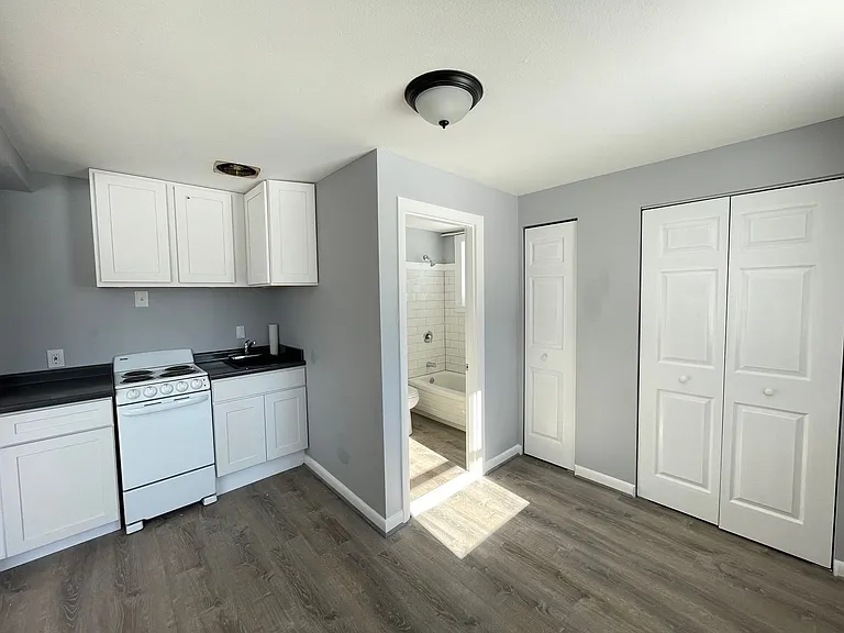 183 Loudon Rd #1 — Photo 2
