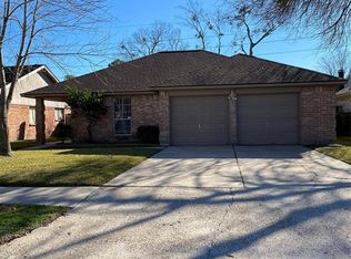 16511 Amargos Dr, Houston, TX 77083