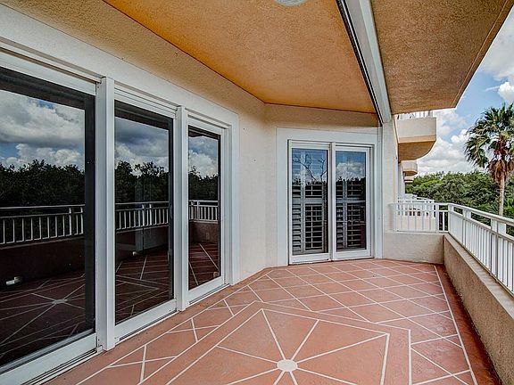 3rd image of 12055 Gandy Blvd N APT 235