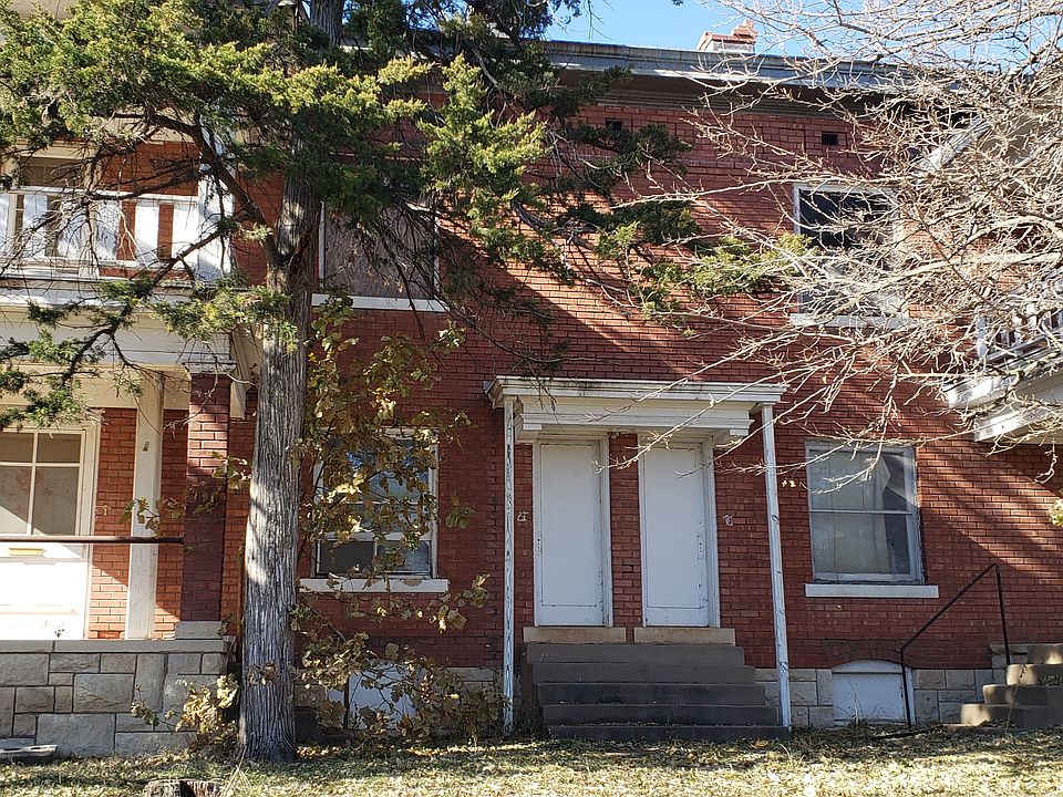 1st image of 901 N Washington St