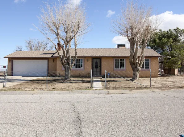 40510 179th St E, Lake Los Angeles, CA 93535