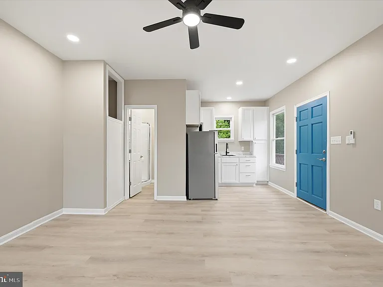 222 S Kent St — Photo 5