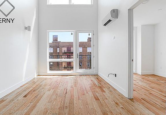 4th image of 662 E New York Ave #6D