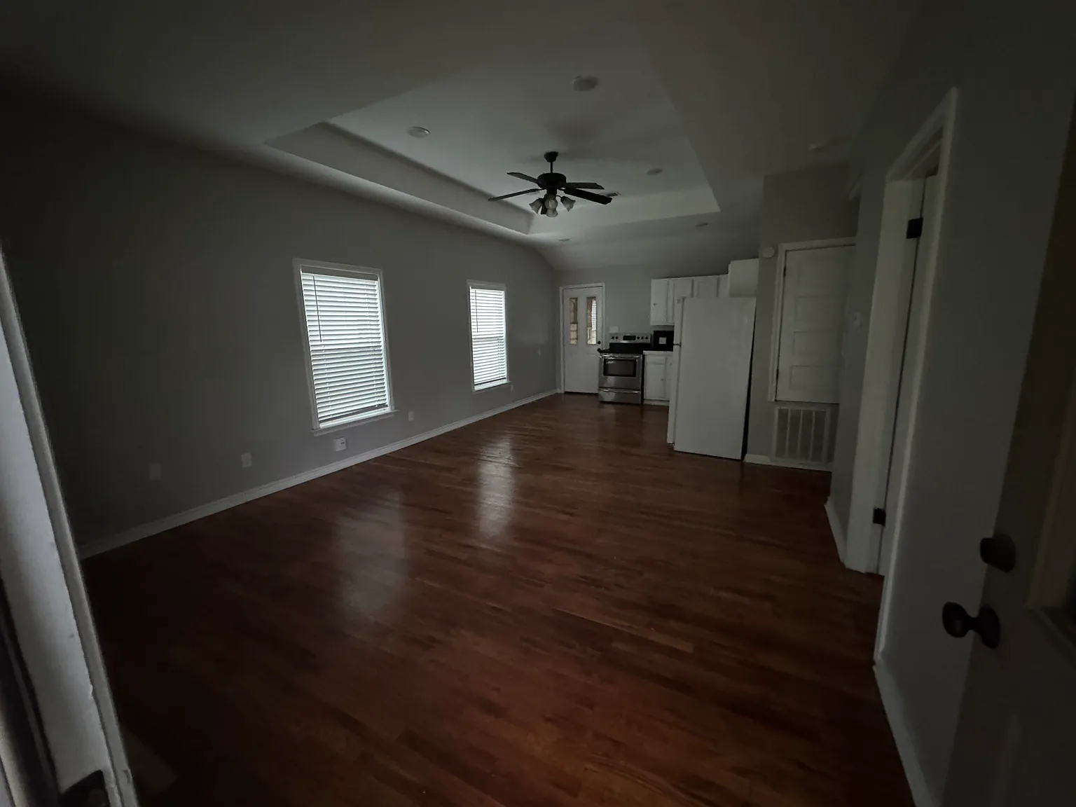 701 W North Ave — Photo 2