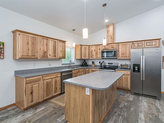 2nd image of 3860 Sangria Ave